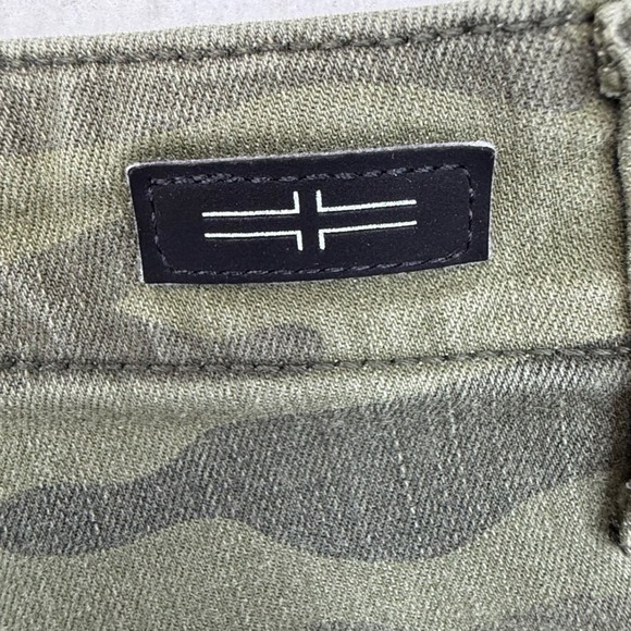 Liverpool women 8/29 ‎ Camo Cargo Pants  green petite siz 8 short - Picture 9 of 10